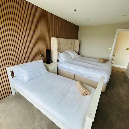 Villa The Waterfront House In Kinsale, Hosted By Exquisite Homes Sleeps 19 Dunderrow